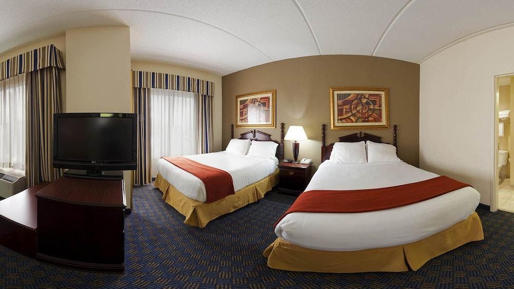 Holiday Inn Express Hotel & Suites Lawrenceville By Ihg Bagian luar foto