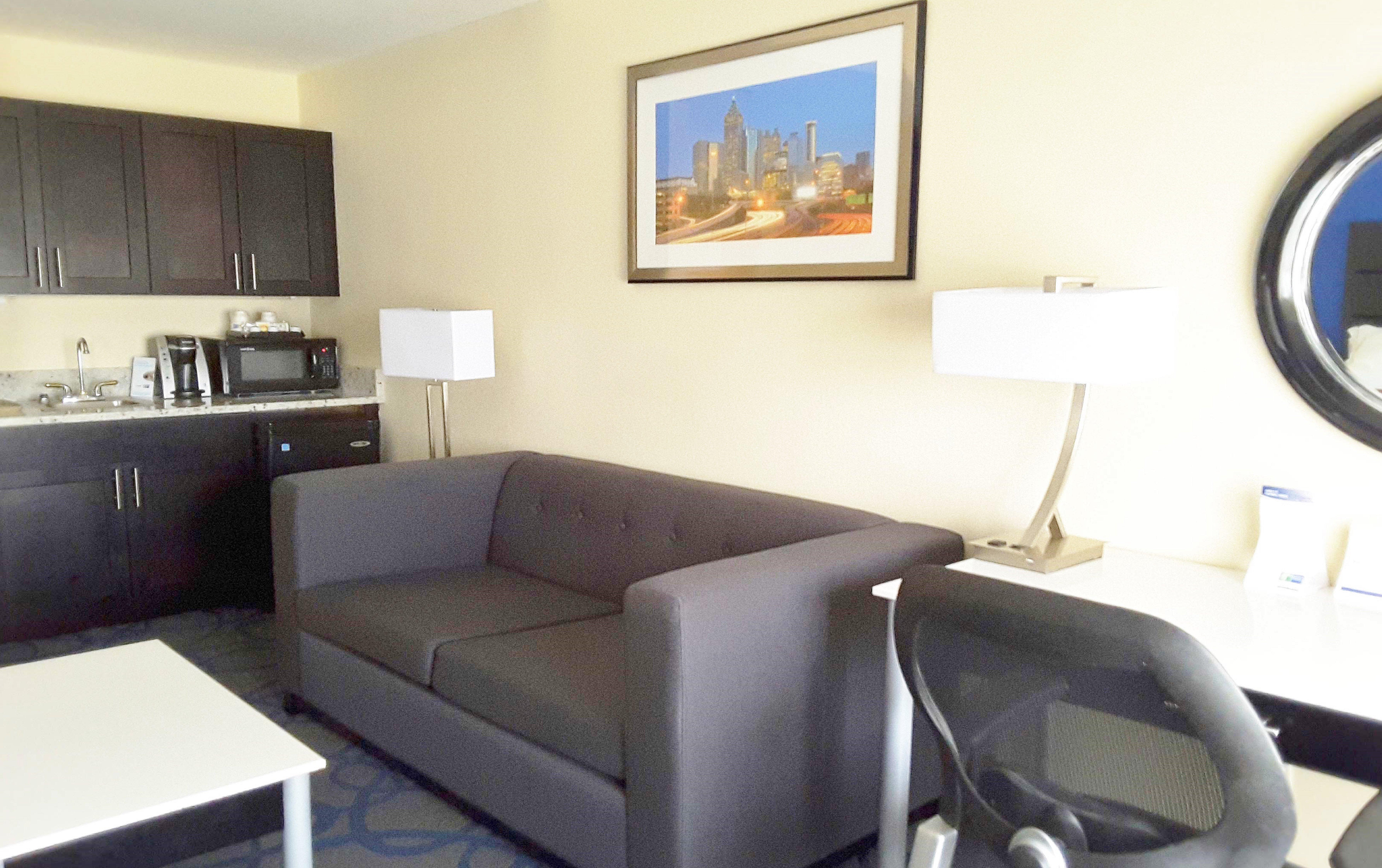 Holiday Inn Express Hotel & Suites Lawrenceville By Ihg Bagian luar foto