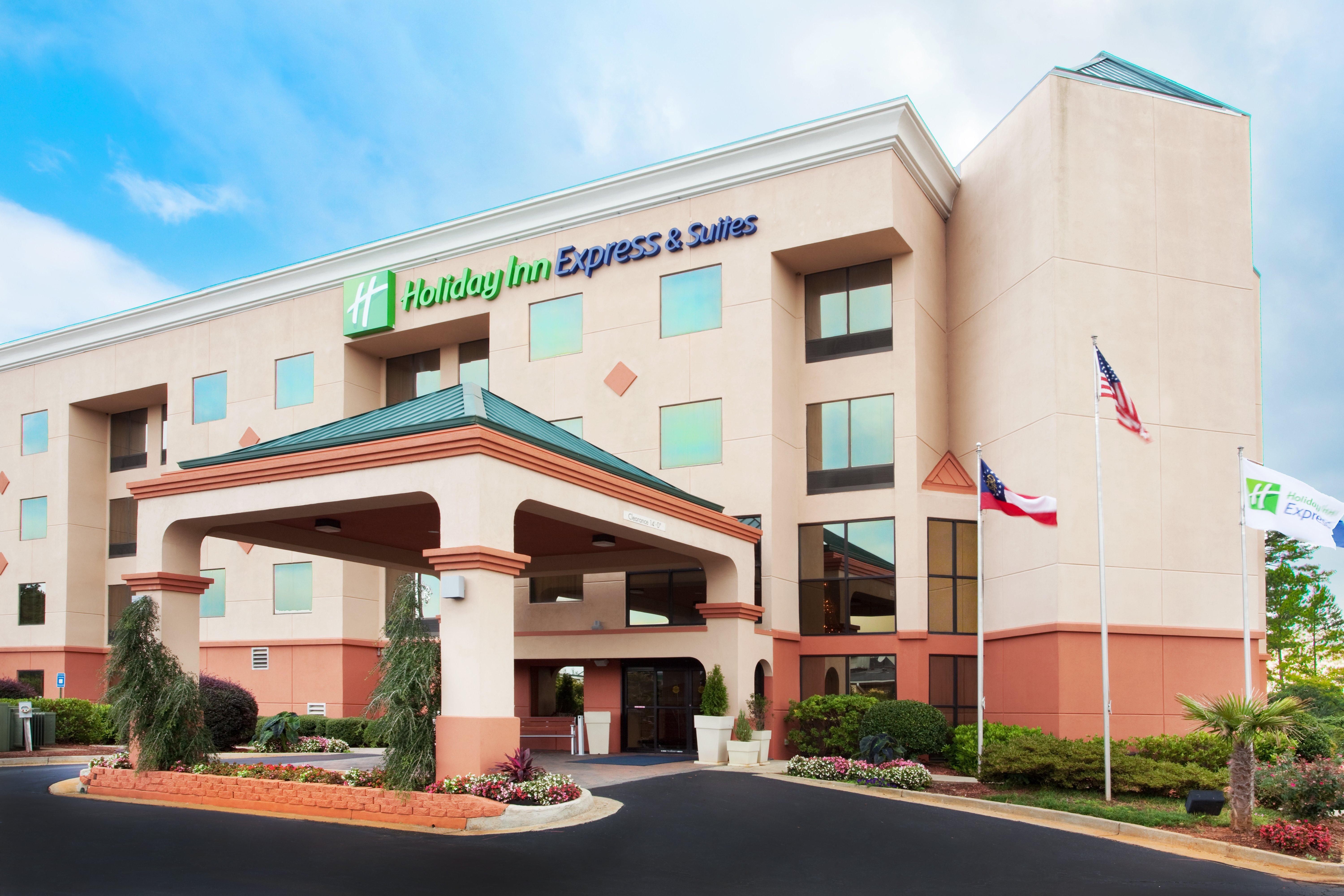 Holiday Inn Express Hotel & Suites Lawrenceville By Ihg Bagian luar foto